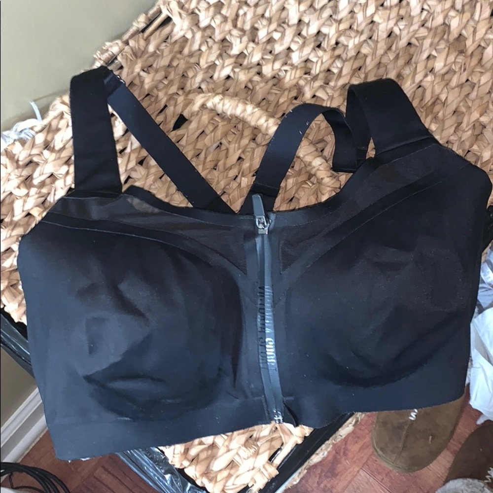 Victoria secret sports bra